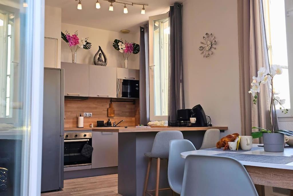 Апартаменты L'Orchidee, Proche De La Gare Avec Clim Et Terrasse Нарбонна Экстерьер фото
